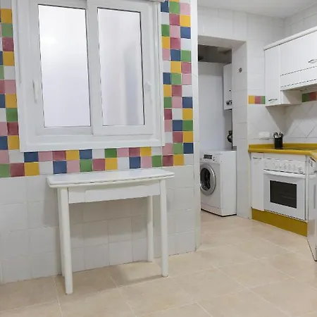 Titan, Edificio Hipercor, Con Parking Apartment *