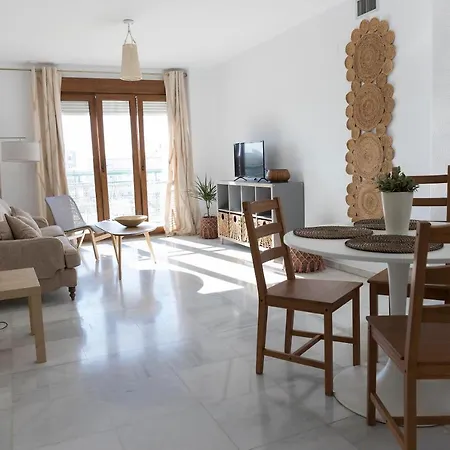 Titan, Edificio Hipercor, Con Parking * Huelva